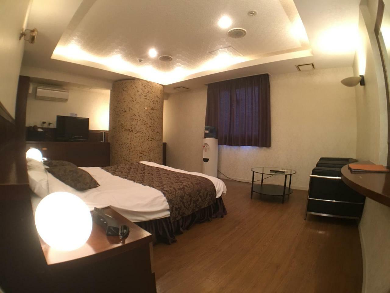 Orchid (adults Only) Love hotel 2*