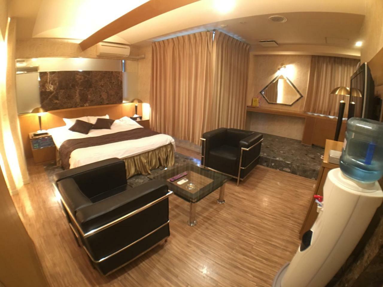 Orchid (adults Only) 2*
